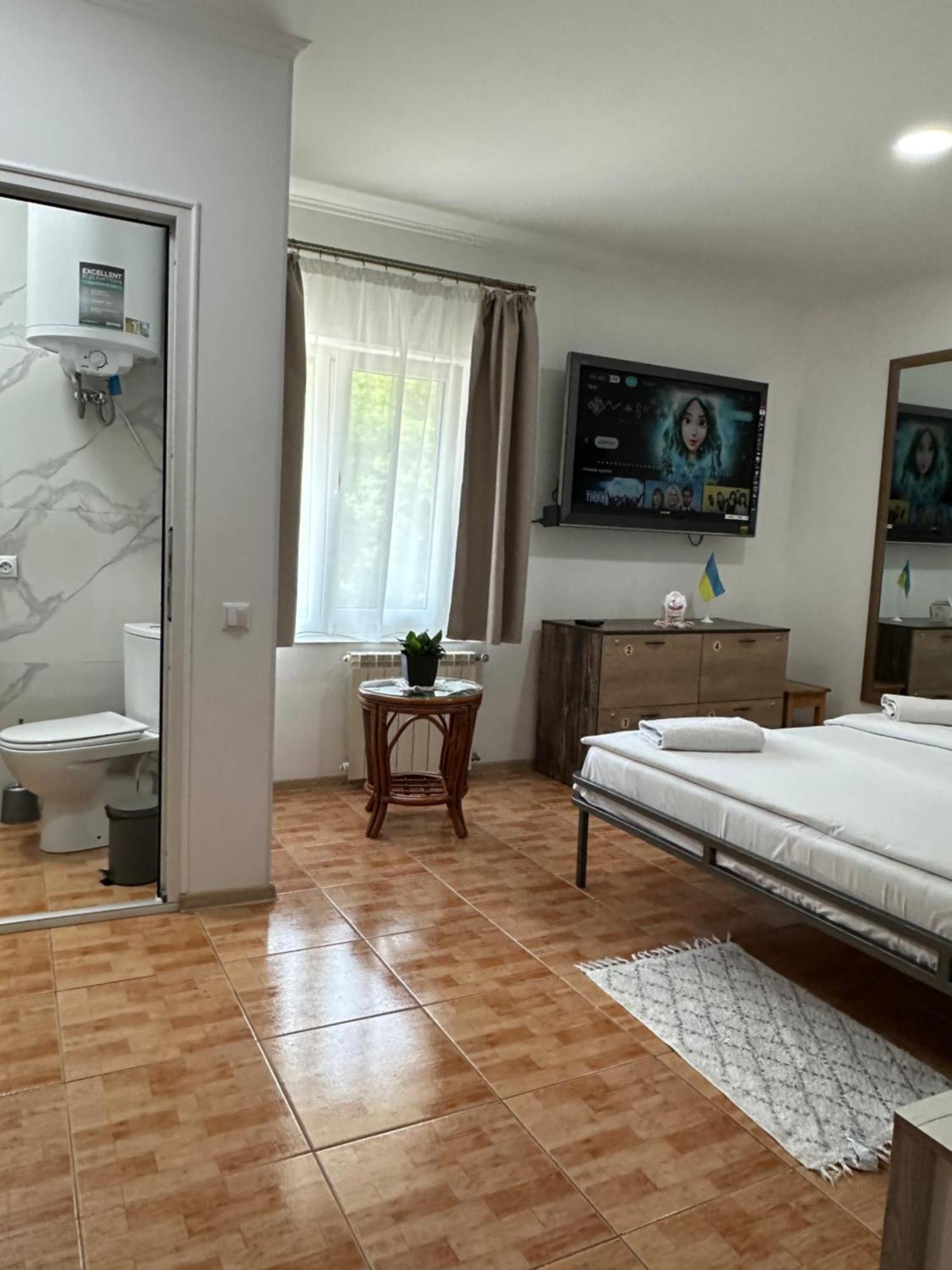 Гранд Хостел Chernivtsi Room photo